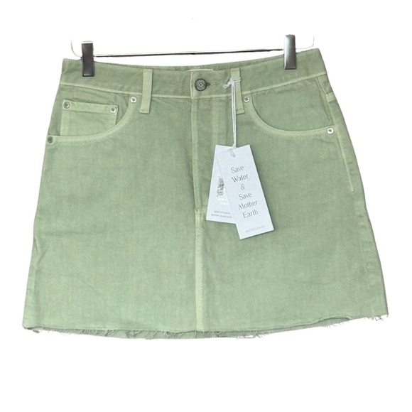 BOYISH: The Corey High Waisted Skirt in El Cielo Greenwash - Picture 3 of 4
